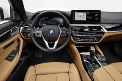 BMW 5-series (2020) interior - Изготовление лекала для салона и кузова авто. Продажа лекал (выкройки) в электроном виде на авто. Нарезка лекал на антигравийной пленке (выкройка) на авто.